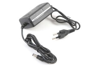 S-LINK 12v 1amper SL-KA1211 Plastik CCTV Adaptör