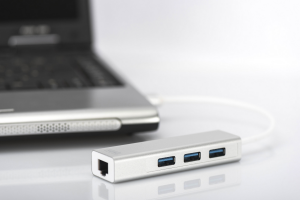 DIGITUS Gigabit USB 3.0 Ethernet Çoklayıcı Hub (DA-70250-1)