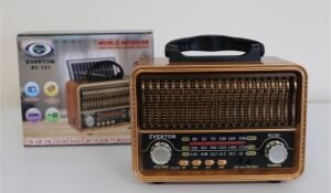 Everton Rt-751 -Fm-Am-Sw-Usb-Tf Card-Aux Nostaljik Radyo Solar (Güneş Paneli)