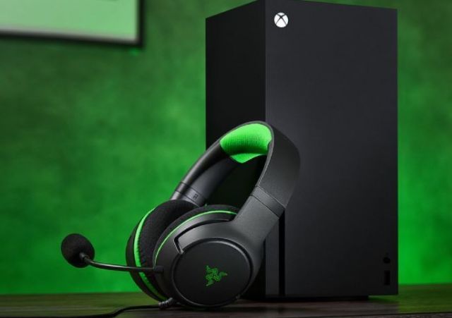 RZ04-03970100-R3M1 Kaira X Xbox Kablolu Siyah Gaming Kulaklık