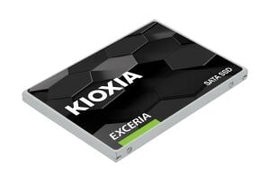 Kioxia 960Gb Exceria 555Mb-540Mb-S Sata3 2.5 3D Nand Ssd (Ltc10Z960Gg8) Harddisk