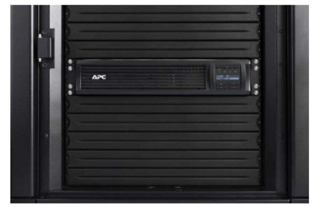 SMT3000RMI2UC APC Smart-UPS 3000VA LCD RM 2U 230V with SmartConnect